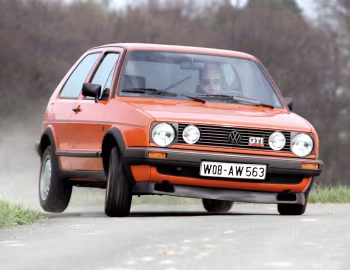 Volkswagen Golf GTI 16V [Worldwide] (Typ 19E) '1986–87