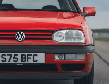 Volkswagen Golf GTI 16V 3-door [UK-spec] (Type 1H) '1992–97