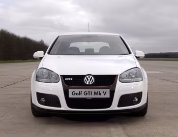 Volkswagen Golf GTI 3-door [UK-spec] (Typ 1K) '2004–08