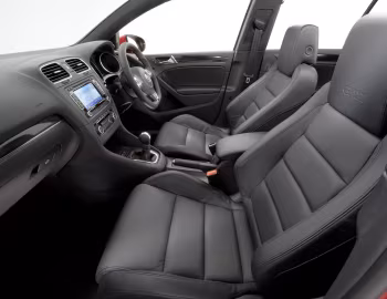 Interior Volkswagen Golf GTI 3-door [Australia] (Typ 5K) '2009–13