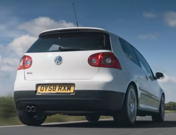 Volkswagen Golf GTI 3-door [UK-spec] (Typ 1K) '2004–08