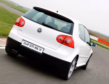 Volkswagen Golf GTI 3-door [UK-spec] (Typ 1K) '2004–08