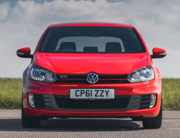 Volkswagen Golf GTI 3-door [UK-spec] (Typ 5K) '2009–13