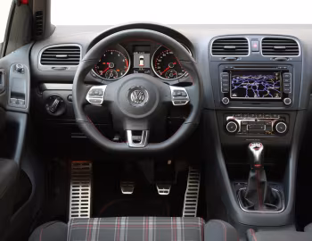 Panel frontal Volkswagen Golf GTI 3-door "Edition 35" (Typ 5K) '2011