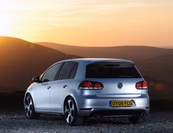 Volkswagen Golf GTI 5-door [UK-spec] (Typ 5K) '2009–13