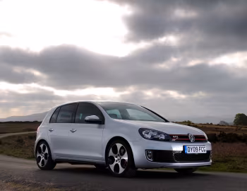 Volkswagen Golf GTI 5-door [UK-spec] (Typ 5K) '2009–13