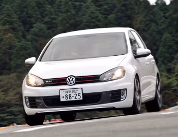 Volkswagen Golf GTI 5-door [Japan] (Typ 5K) '2009–13