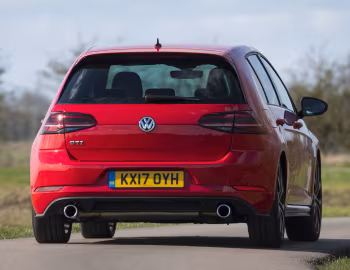 Volkswagen Golf GTI 5-door [UK-spec] (Typ 5G) '2017–18