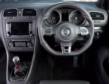 Panel frontal Volkswagen Golf GTI 5-door "Edition 35" [UK-spec] (Typ 5K) '2011