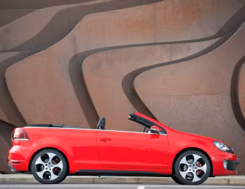 Volkswagen Golf GTI Cabriolet [UK-spec] (Typ 5K) '2012–15