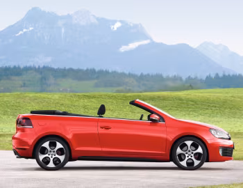 Volkswagen Golf GTI Cabriolet [Worldwide] (Typ 5K) '2012–15