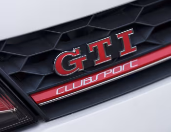 Volkswagen Golf GTI Clubsport "Edition 40" 5-door [UK-spec] (Typ 5G) '2016–17