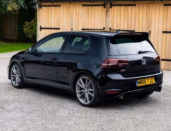Volkswagen Golf GTI Clubsport S [UK-spec] (Typ 5G) '2016