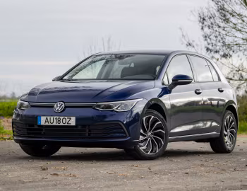 Volkswagen Golf Life [Worldwide] '2020–24