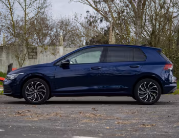 Volkswagen Golf Life [Worldwide] '2020–24