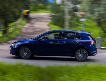 Volkswagen Golf Life [Worldwide] '2020–24