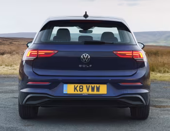 Volkswagen Golf Life [UK-spec] '2020–pr.