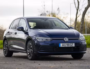 Volkswagen Golf Life [Worldwide] '2020–24