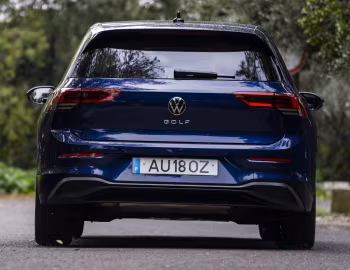 Volkswagen Golf Life [Worldwide] '2020–24