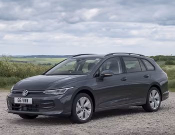 Volkswagen Golf Life Estate [UK-spec] '2024–pr.