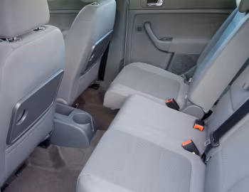 Interior Volkswagen Golf Plus [UK-spec] (Typ 1KP) '2005–08