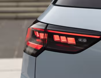 Volkswagen Golf R-Line [South Africa] '2025–pr.