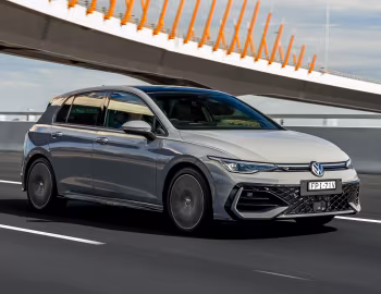 Volkswagen Golf R-Line [Australia] '2025–pr.