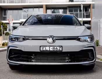 Volkswagen Golf R-Line [Australia] '2021–pr.