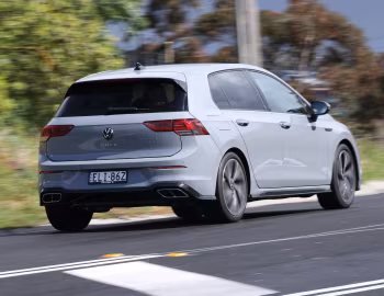 Volkswagen Golf R-Line [Australia] '2021–pr.