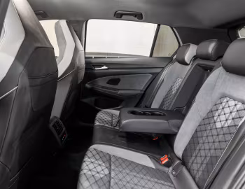 Interior Volkswagen Golf R-Line [Australia] '2021–pr.
