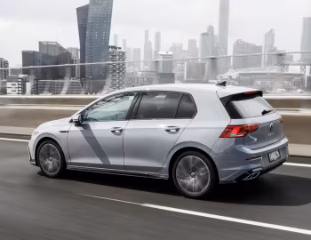 Volkswagen Golf R-Line [Australia] '2021–pr.