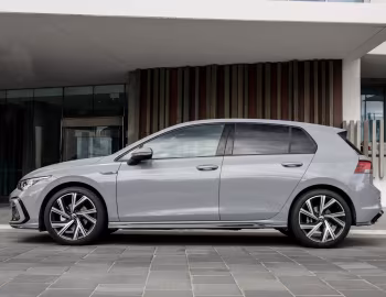 Volkswagen Golf R-Line [Australia] '2021–pr.