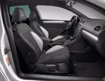 Interior Volkswagen Golf R-Line 3-door (Typ 5K) '2009–12