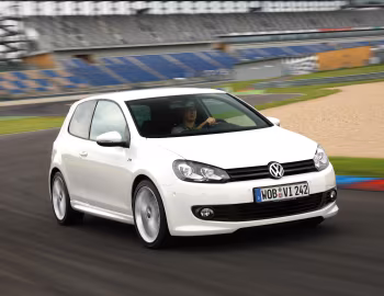 Volkswagen Golf R-Line 3-door (Typ 5K) '2009–12