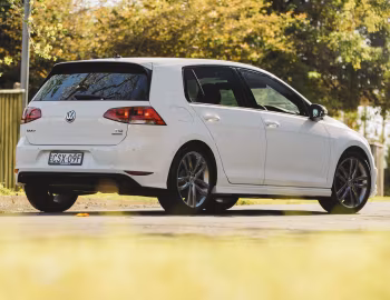 Volkswagen Golf R-Line 5-door [Australia] (Typ 5G) '2014–17