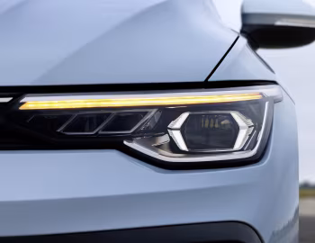 Volkswagen Golf R-Line Variant [Worldwide] '2024–pr.