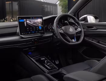 Interior Volkswagen Golf R [Australia] '2025–pr.