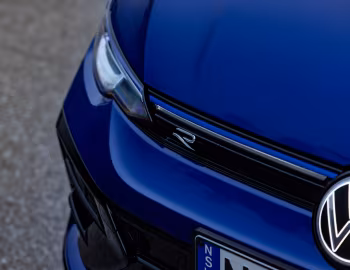 Volkswagen Golf R [Australia] '2025–pr.