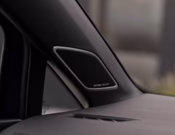 Interior Volkswagen Golf R [Australia] '2025–pr.