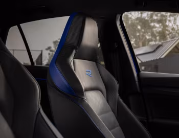 Interior Volkswagen Golf R [Australia] '2025–pr.