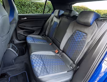 Interior Volkswagen Golf R [UK-spec] '2024–pr.
