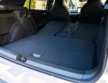 Ambos Volkswagen Golf TDI R-Line [Japan] '2024–pr.