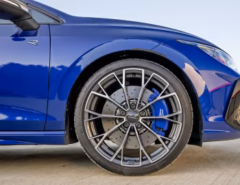 Volkswagen Golf R [UK-spec] '2024–pr.