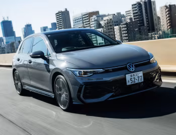 Volkswagen Golf TDI R-Line [Japan] '2024–pr.