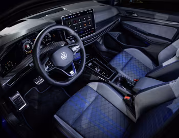 Interior Volkswagen Golf R [Worldwide] '2024–pr.