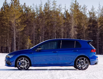 Volkswagen Golf R [Worldwide] '2020–24