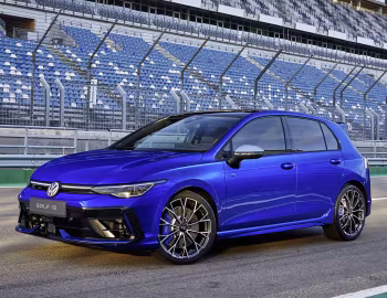 Volkswagen Golf R [Worldwide] '2024–pr.