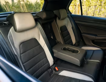 Interior Volkswagen Golf TDI R-Line [Japan] '2024–pr.