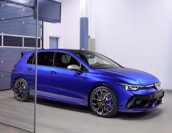 Volkswagen Golf R [Worldwide] '2024–pr.