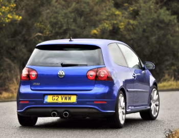 Volkswagen Golf R32 3-door [UK-spec] (Typ 1K) '2006–08